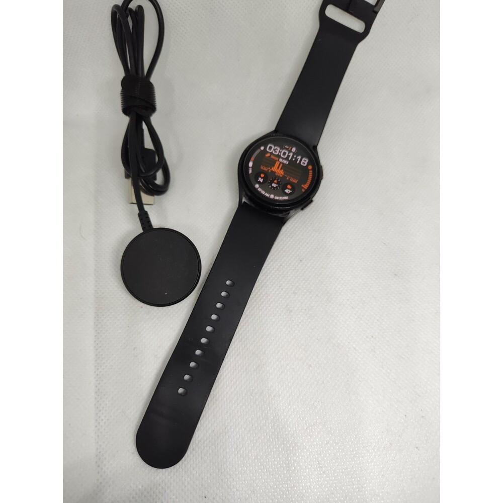 Samsung Galaxy Watch 4 / 40mm / Very Good Condition